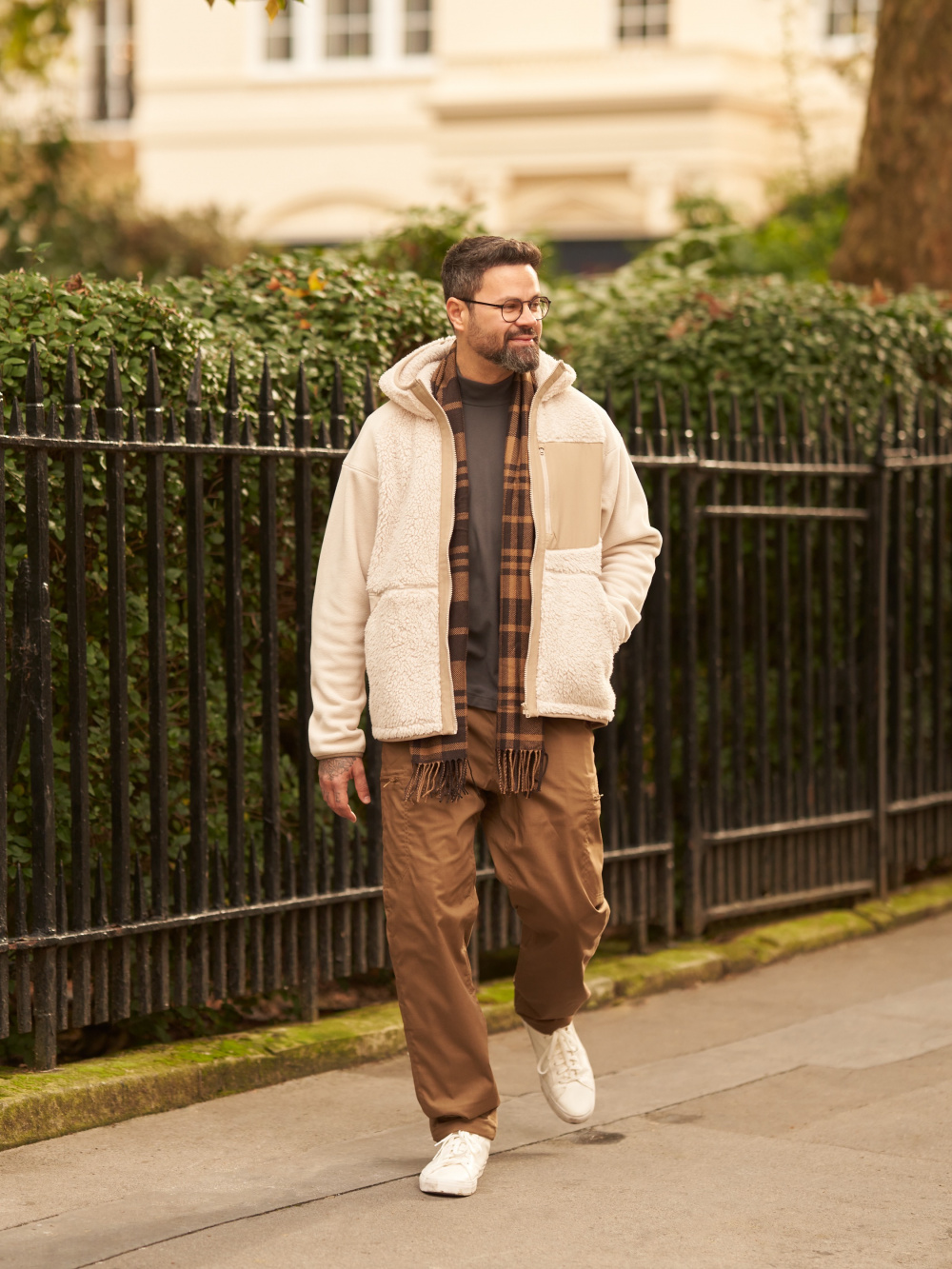 Check styling ideas for「Stadium Jacket、HEATTECH Warm-Lined Pants