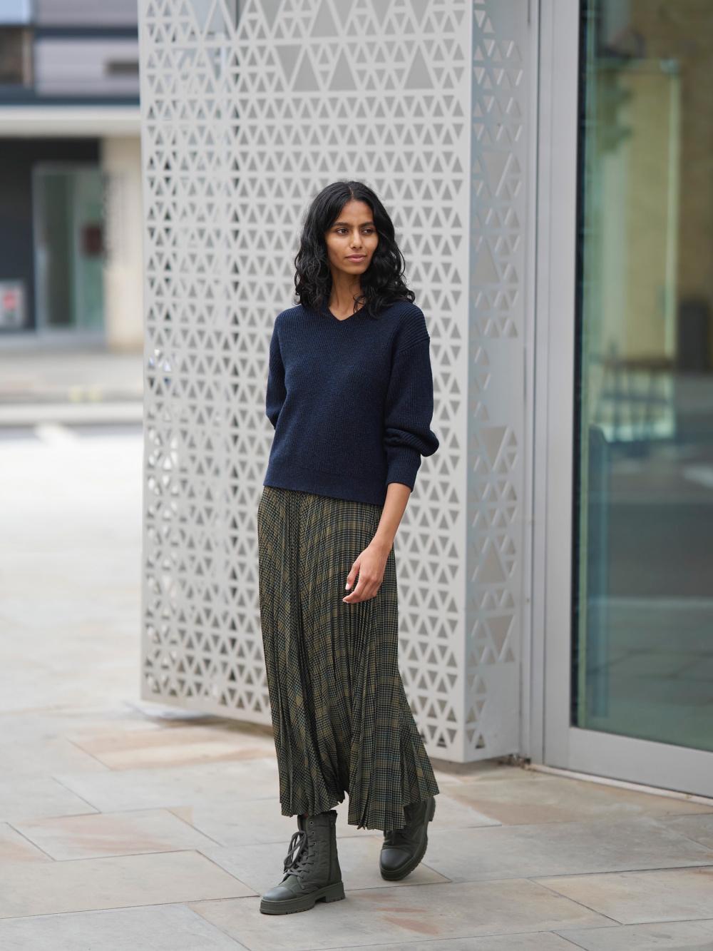 Check styling ideas for Pleated Long Skirt Checked Padded Lace Up Boots UNIQLO US