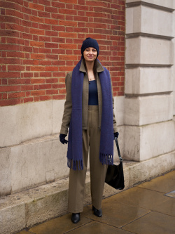 HEATTECH Scoop Neck T-Shirt | Long Sleeve