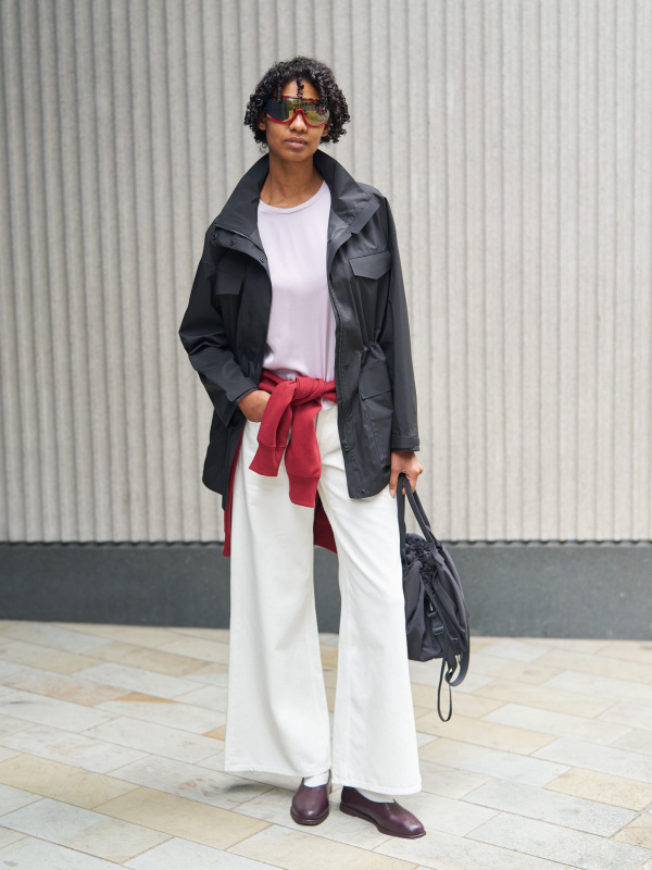An outfit using Premium Linen Vest and Premium Linen Pants｜UNIQLO US