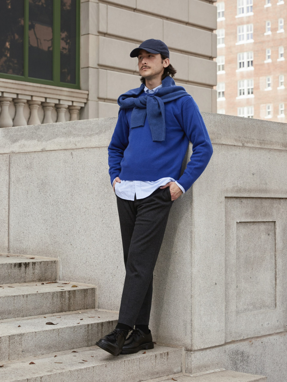 Check styling ideas for「Extra Fine Merino V-Neck Long-Sleeve