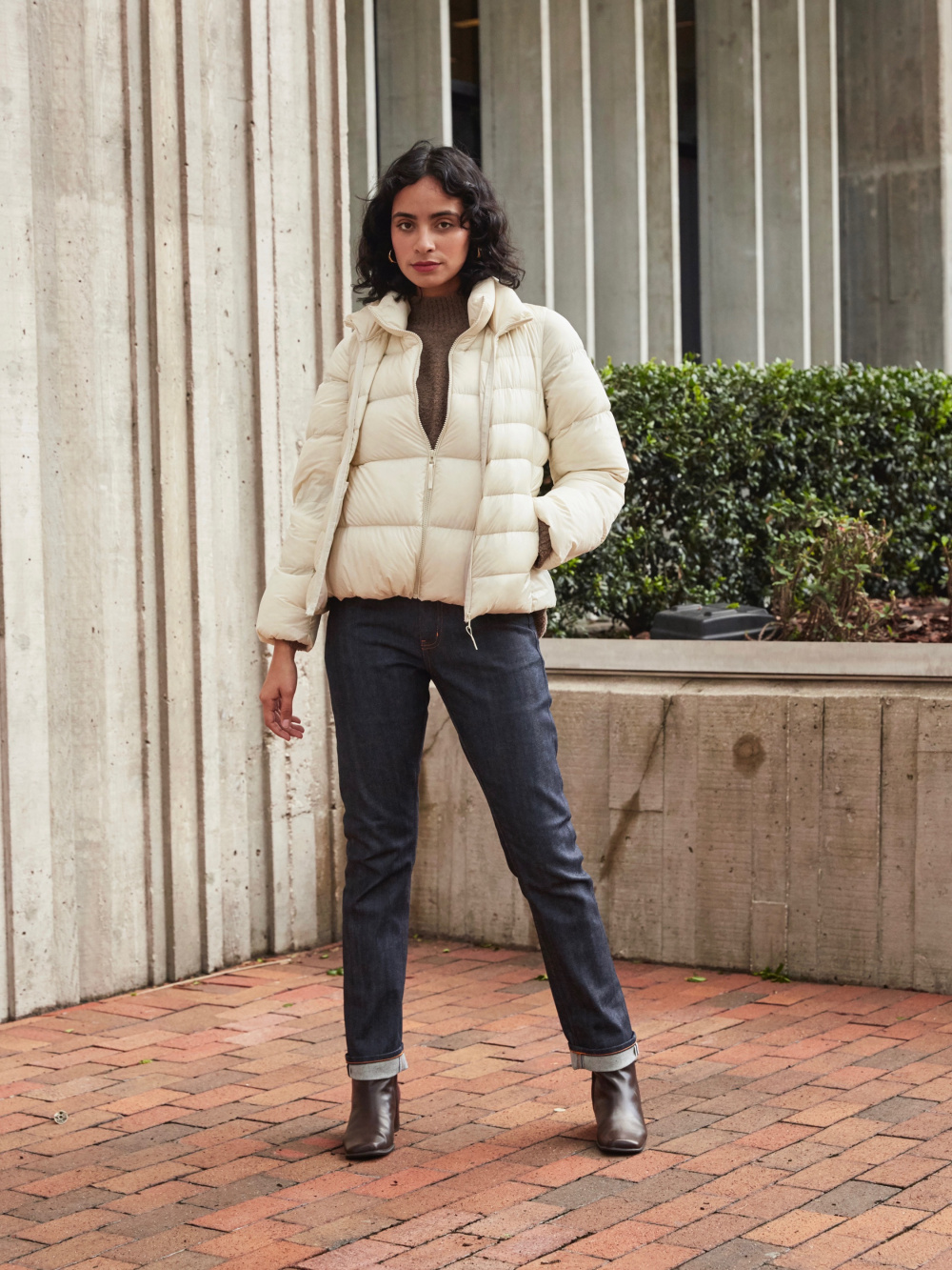 Check styling ideas for「Ultra Light Down Short Puffer Jacket