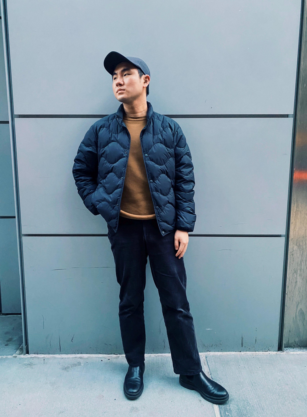 Check styling ideas for「Short-Sleeve Polo Sweater (JW Anderson)、Relaxed Painter  Pants (JW Anderson)」