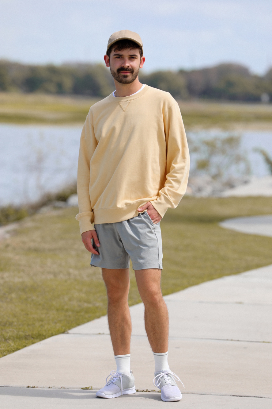 How to Style a Crew Neck Sweater: Fashion for Short Men – Ash & Erie