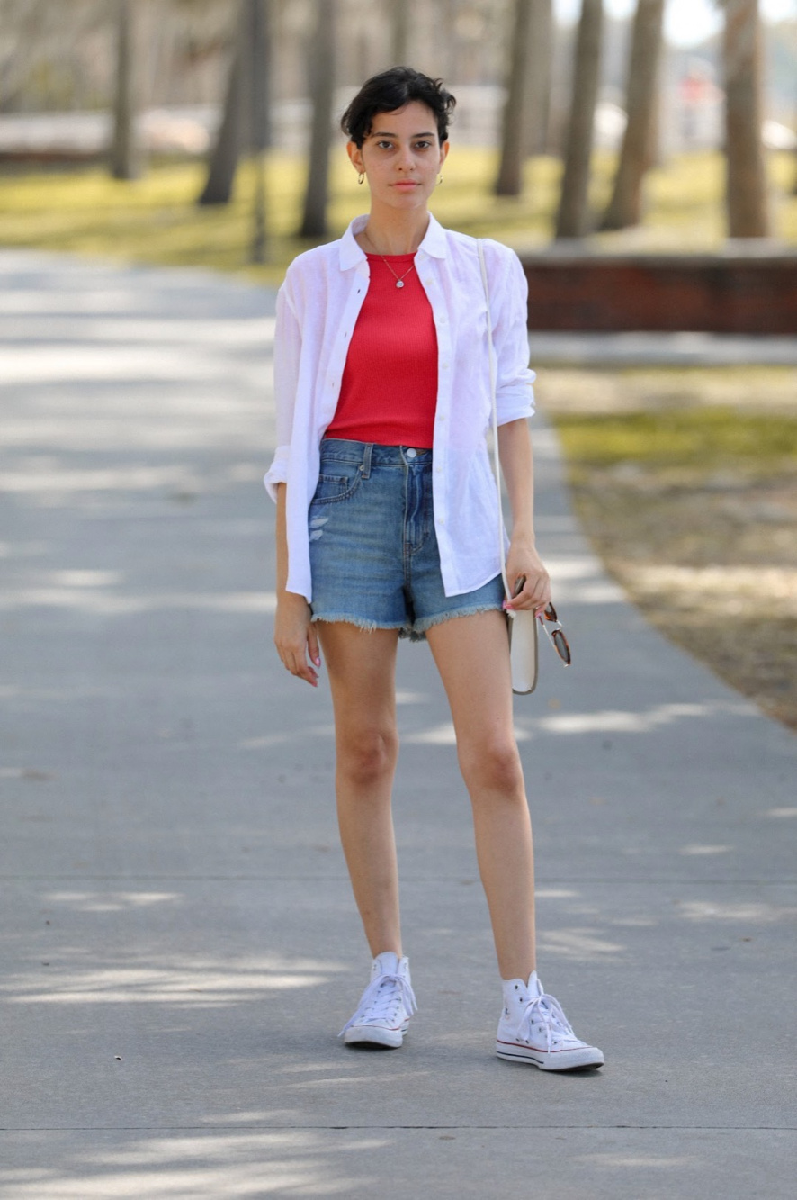 Check styling ideas for「RIBBED CROPPED TSHIRT、COTTON STRIPED HALF