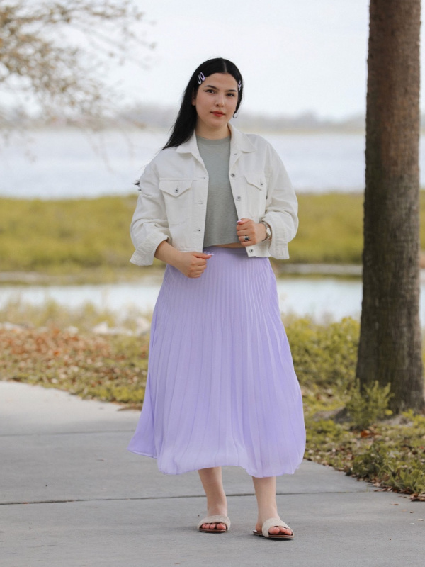 Uniqlo Canada - These Chiffon Pleated Skirt Pants are a MUST-HAVE