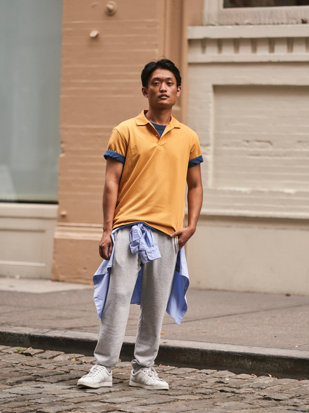 outfit idea: styling UNIQLO airism short-sleeve