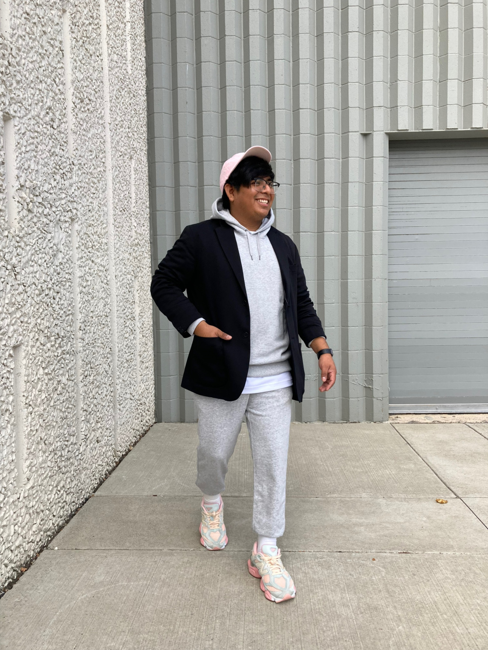 Check styling ideas for「Sweat Pullover Hoodie、Parachute Pants」