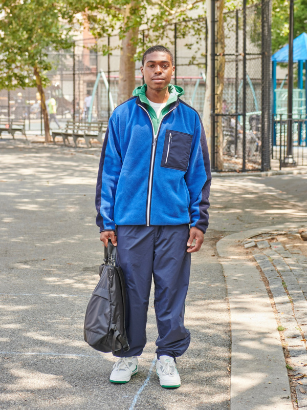 Check styling ideas for「Hypebeast Community Center Coach Jacket  (Peaches)、Ultra Stretch DRY-EX Jogger Pants」