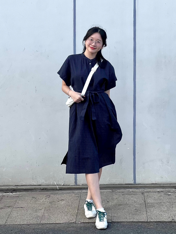 plus size linen wrap dress Kiyonna Women's Essential Wrap Dress Black Size 5X