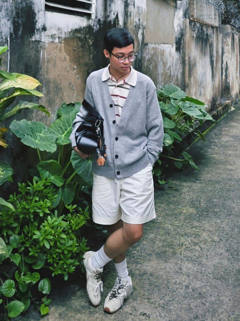 Cunnilingus video davomida ayol orgazm squirt